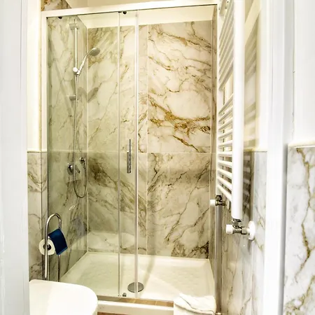Lovely 2 Bedroom By Yourhost Apartment Rome